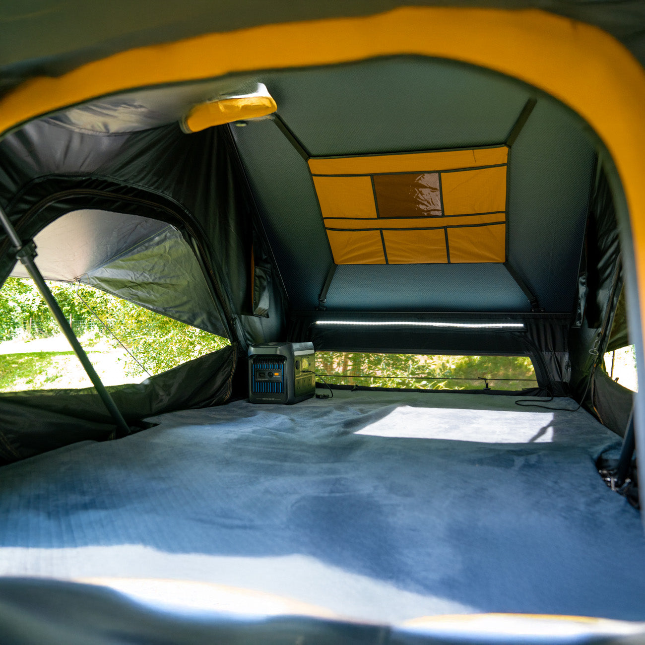 Discovery Rooftop Tent