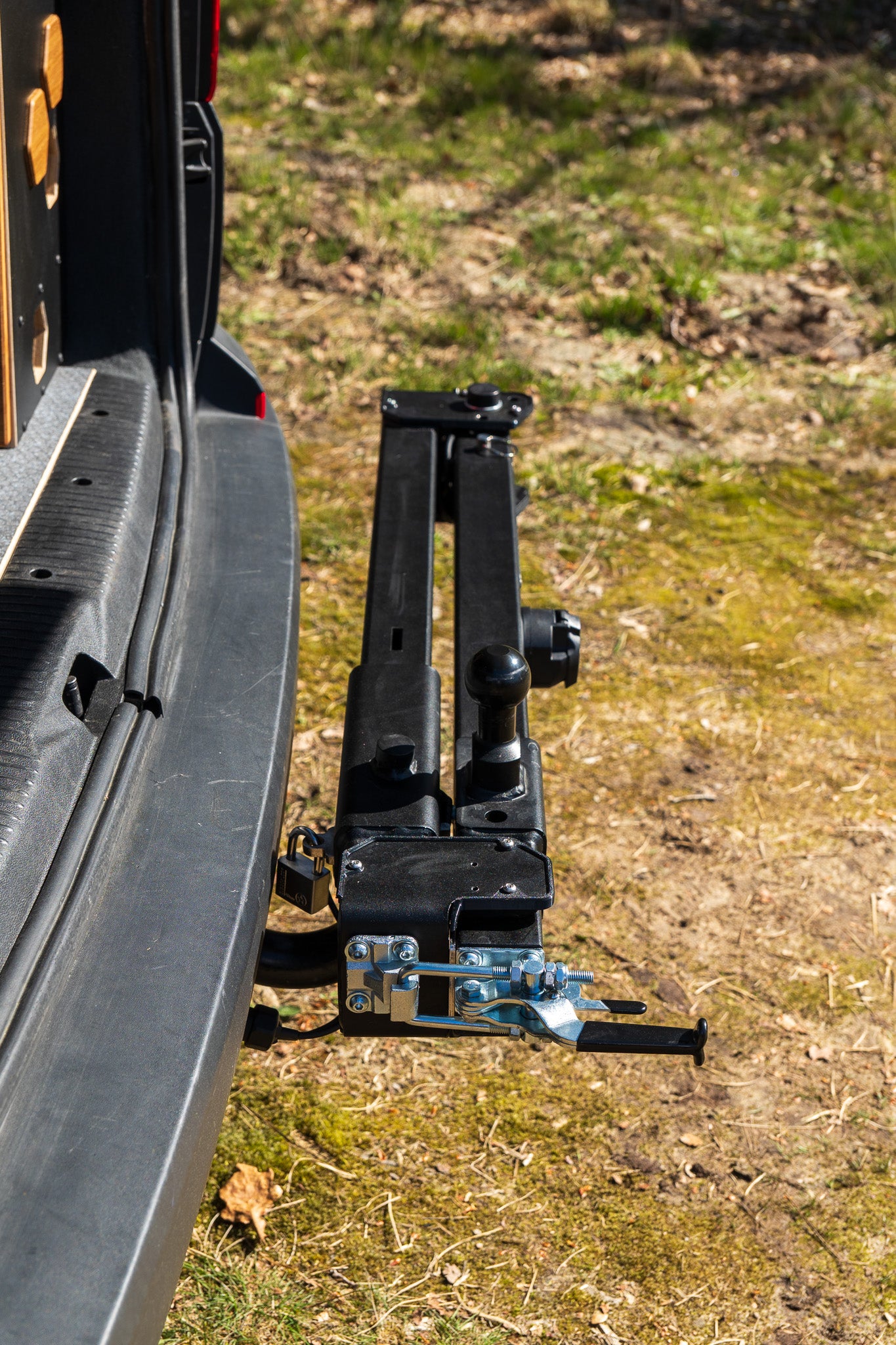 SKEP 117 Swing Away Arm