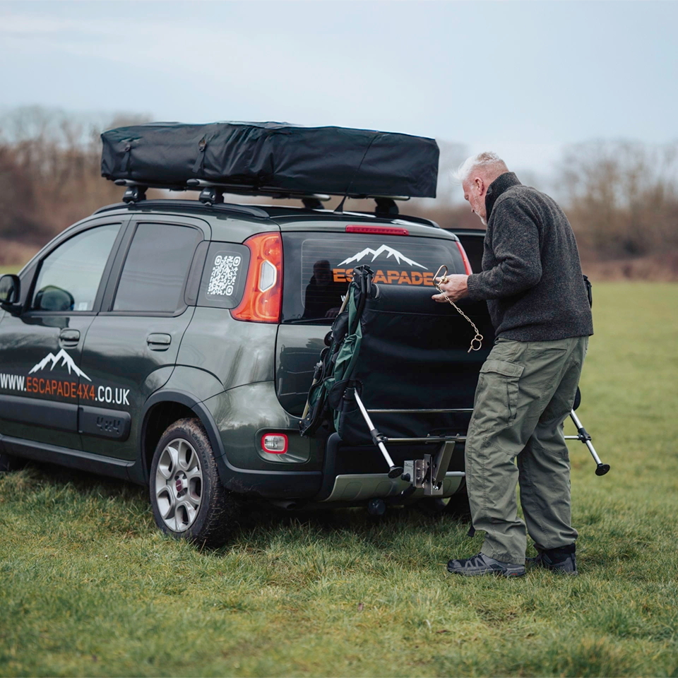 Aero™ Swing Away Tent