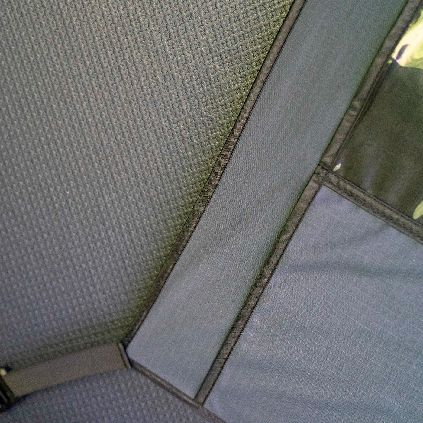 Horizon Rooftop Tent + Backrest & Awning Bundle