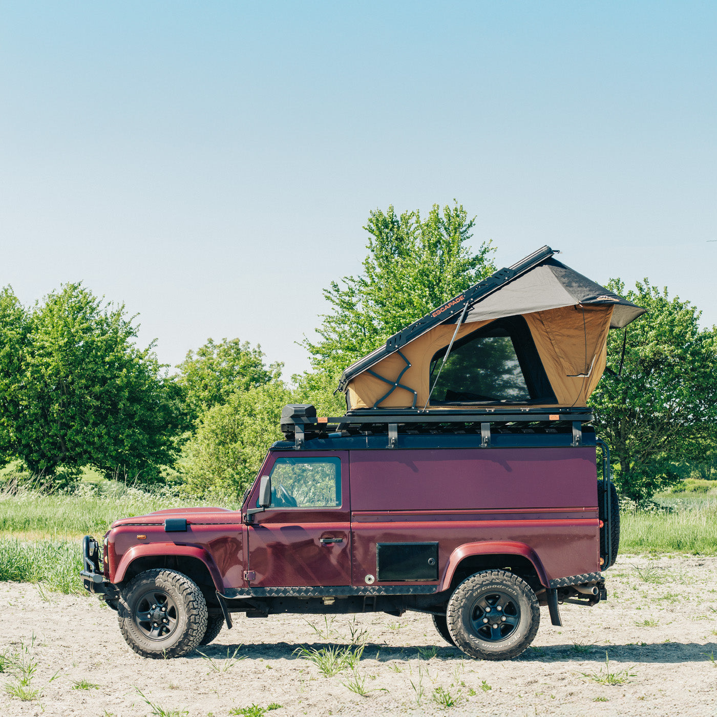 Horizon Rooftop Tent + Backrest & Awning Bundle