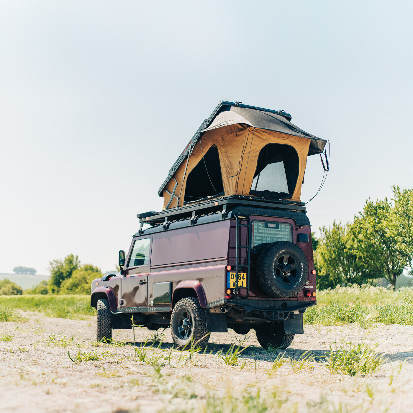 Horizon Rooftop Tent + Backrest & Awning Bundle