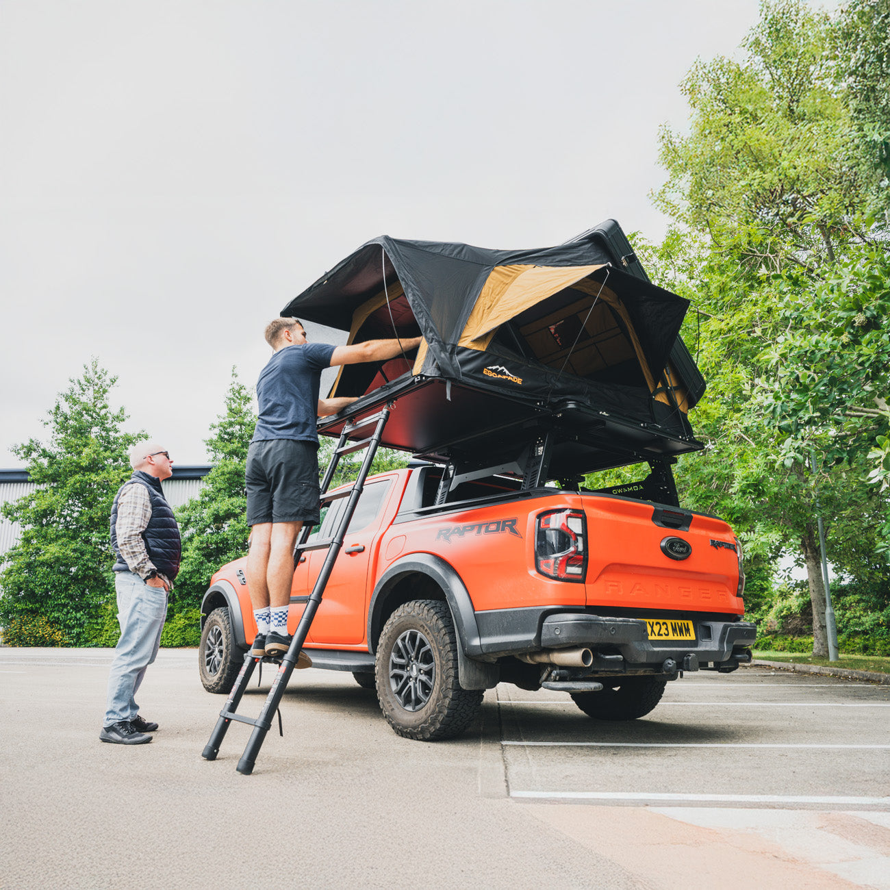 Discovery Rooftop Tent