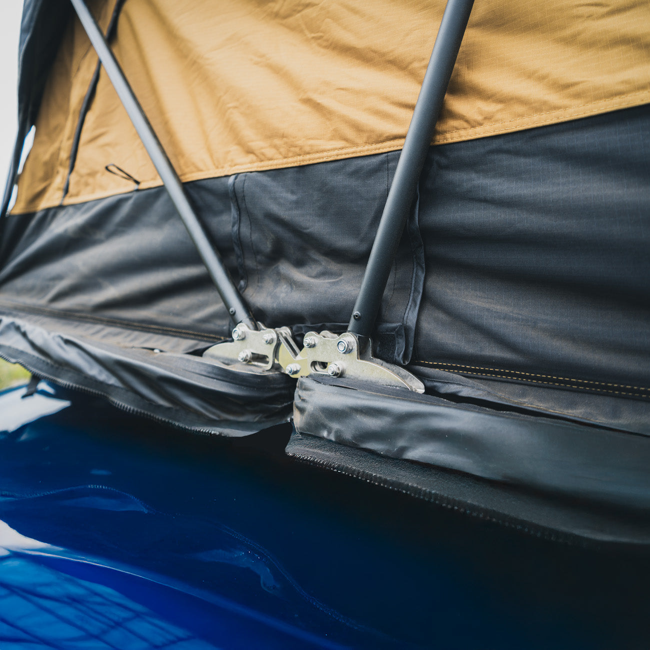 THRE360 Roof Tent (Swing Away Tent Logo)