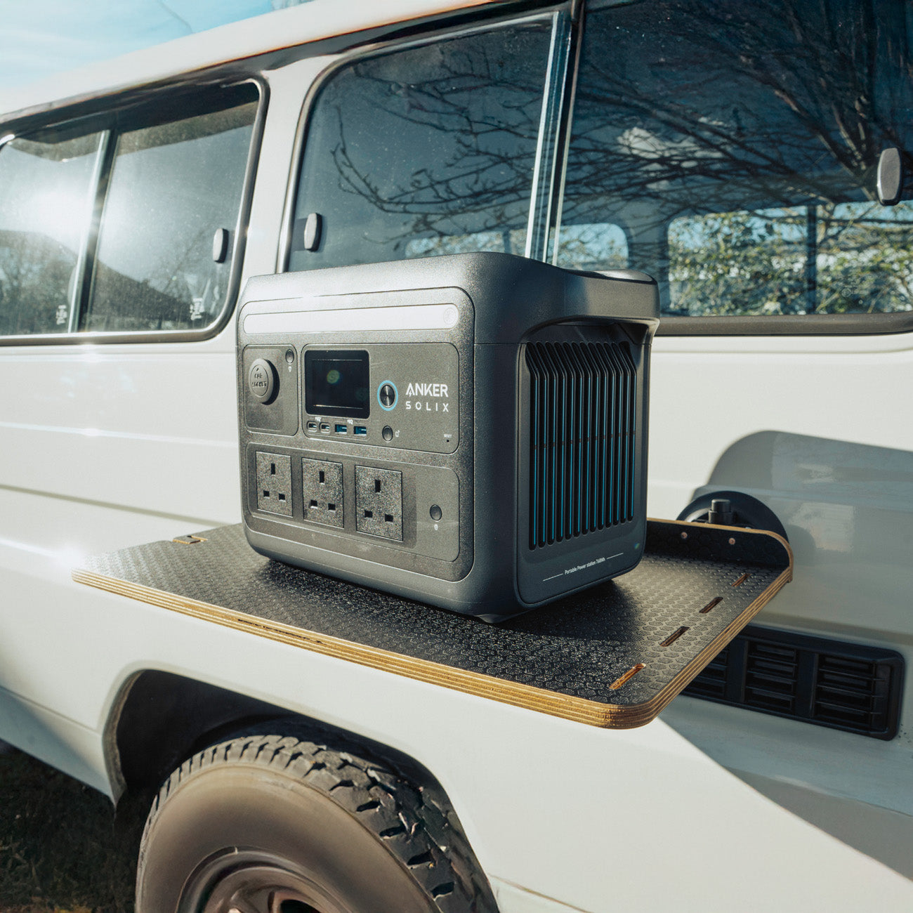 Tatch™ Suction Table