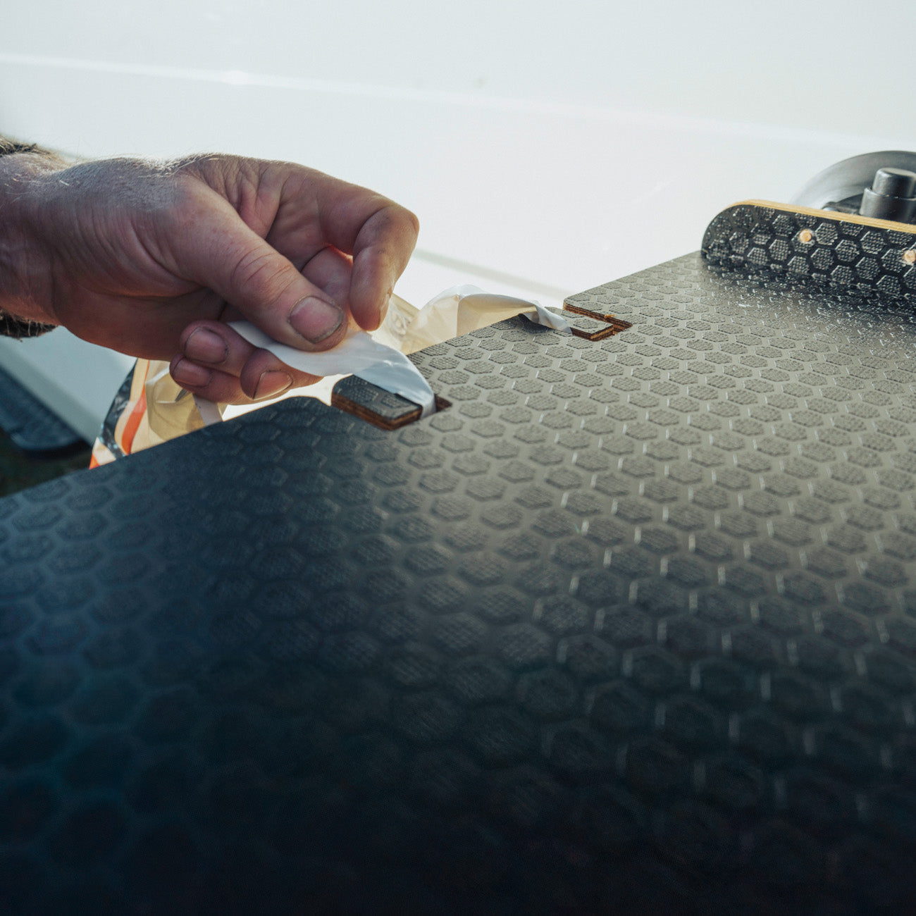 Tatch™ Suction Table