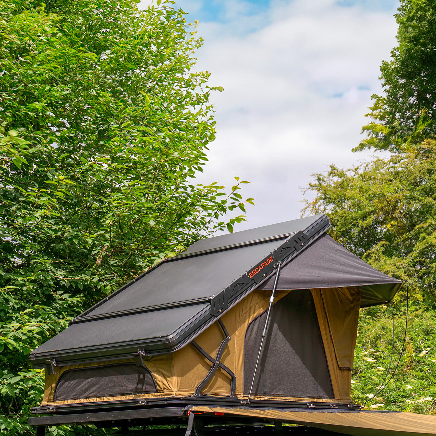 Horizon Rooftop Tent + Backrest & Awning Bundle
