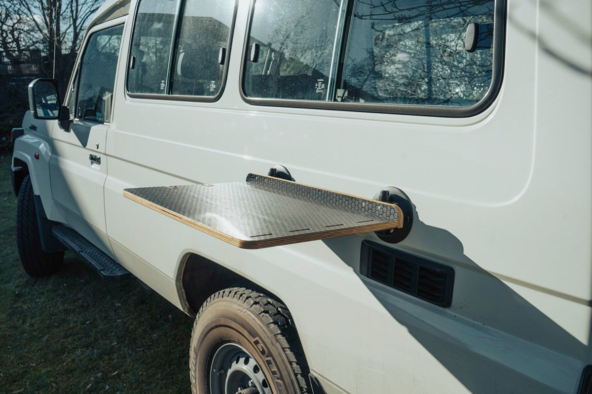 Tatch™ Suction Table